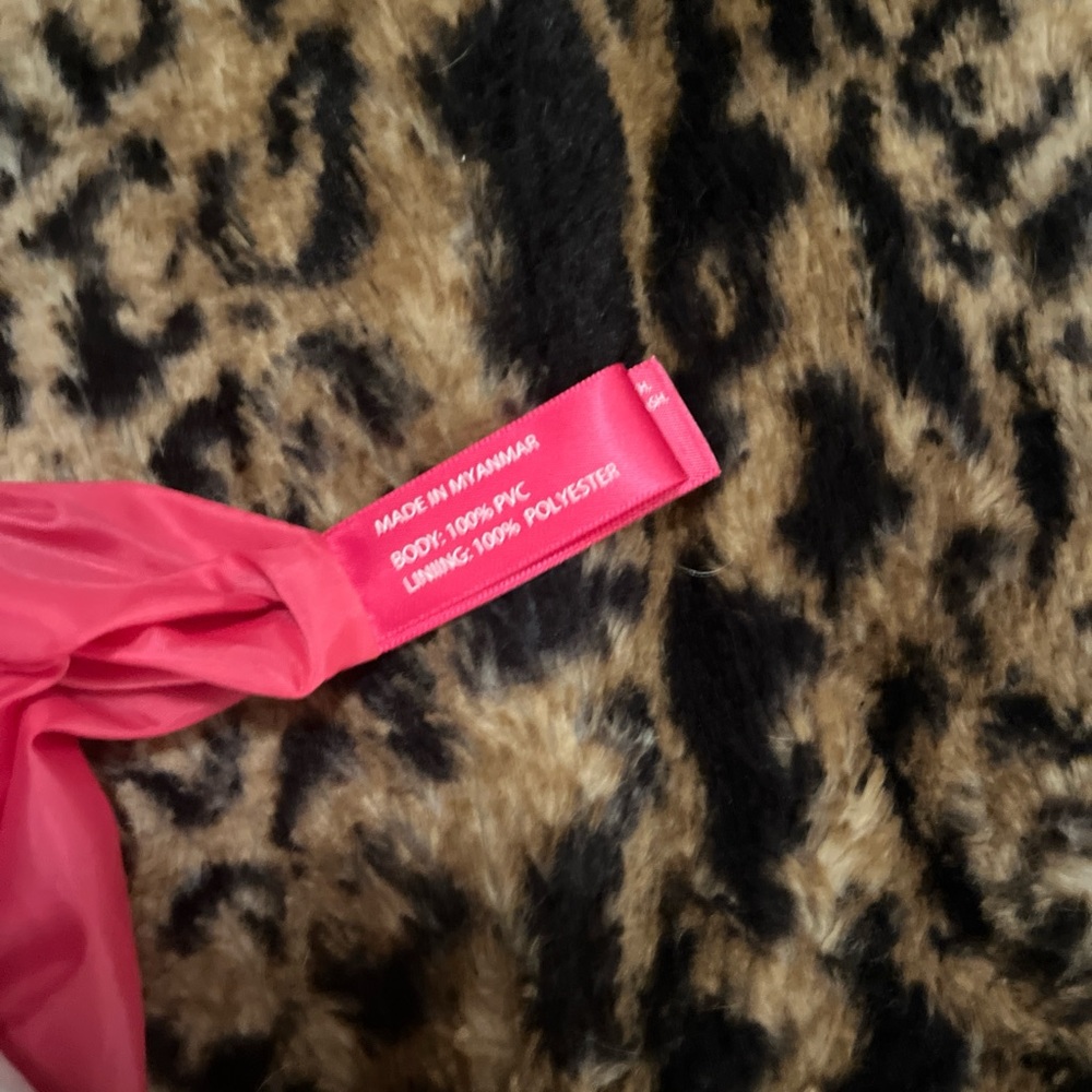Juicy Couture Vibrant Pink Shoulder Bag - Picture 3 of 3
